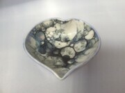 Bubble glaze heart shaped bowl
